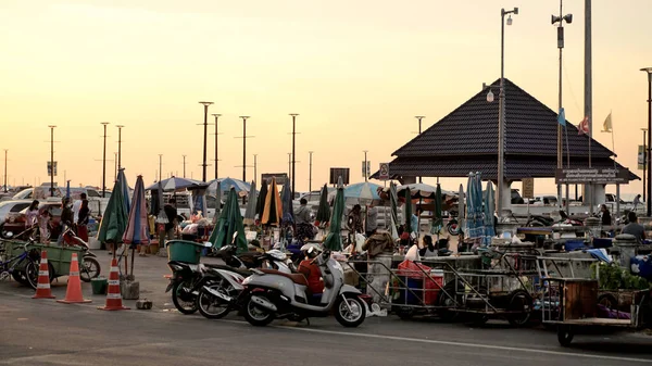 Chonburi Thailand Nov Motorcycles Parking Street Market Sunset Sky November — Stock Photo, Image