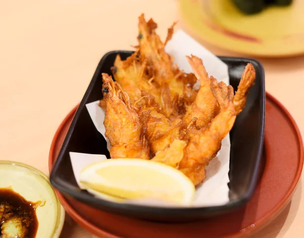 Crevettes Frites Citron Cuisine Japonaise — Photo