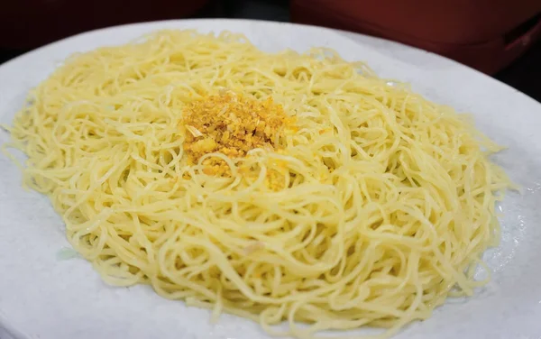 Egg Noodles Fried Garlic White Dish Food Background — Stock Photo, Image