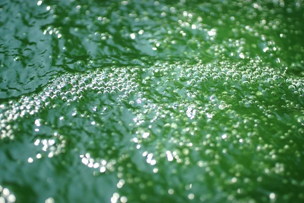 Pęcherzyki Powietrza Zielonej Wodzie Rozkwitem Glonów — Zdjęcie stockowe