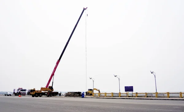 Chonburi Thailand Mar Crane Truck Working Road Side March 2023 — Stock Photo, Image