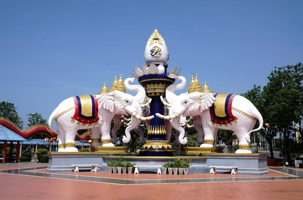Chonburi Tailandia Mayo Escultura Elefantes Con Plaza Mayo 2023 Bangsai —  Fotos de Stock