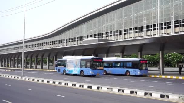 Bangkok Thailandia Maggio Fermata Dell Autobus All Ingresso Della Facciata — Video Stock