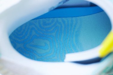 CHONBURI, THAILAND - 12 Ocak 2025: NIKE basketbol ayakkabı modeli Kozmik Birlik 3 'ün 12 Ocak 2025 tarihinde Chonburi, Tayland