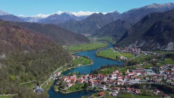 Flygfoto Över Most Soci Town Vid Floden Soca Slovenien Europa — Stockvideo