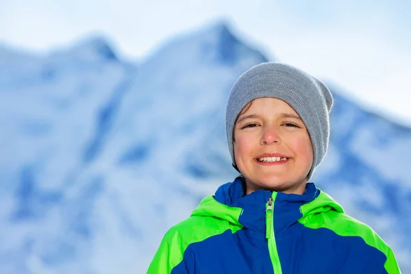 Close Portrait Smiling Boy Stand Wearing Wither Coat Hat Mountain — Fotografia de Stock