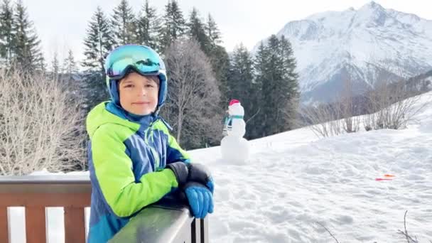Happy Boy Pose Balcony Smiling Ski Outfit Glasses Helmet Mountain — Wideo stockowe