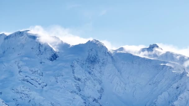 Berg Franska Alperna Mont Blanc Massivet Med Tjocka Moln Nedanför — Stockvideo
