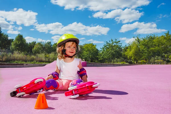 Cute Little Girl Learn Skate Rollers Sit Helmet Protection Color — Stock Photo, Image
