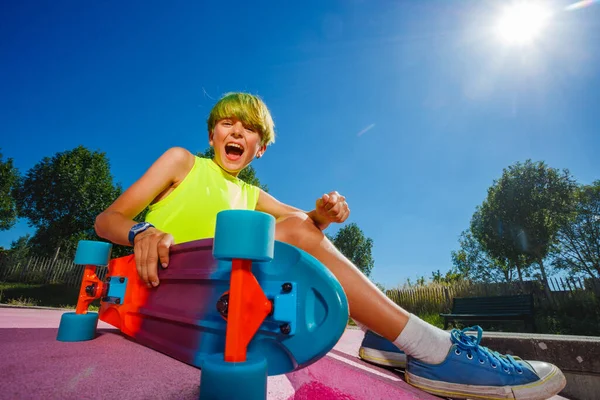 Cute Happy Skateboarder Boy Green Hair Sit Pink Ramp Holding — Stock Photo, Image
