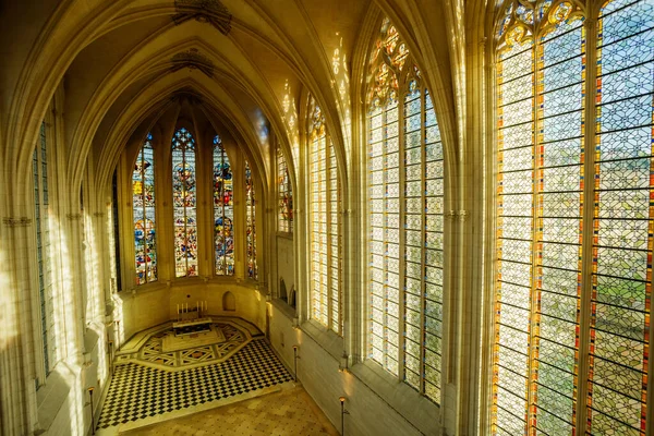 Интерьер Готической Церкви Сен Шапель Венсен Венсене Франция Солнечный Свет — стоковое фото