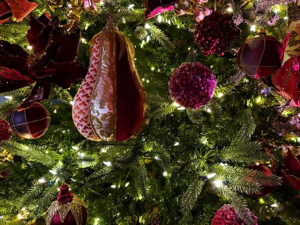 Christmas Tree Decorations Close Pear Balls Illuminated Garland — Stock Photo, Image