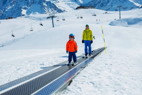 Little Boy Instructor Ski Moving Walkway Belt Skiing School Winter — Stock Photo, Image