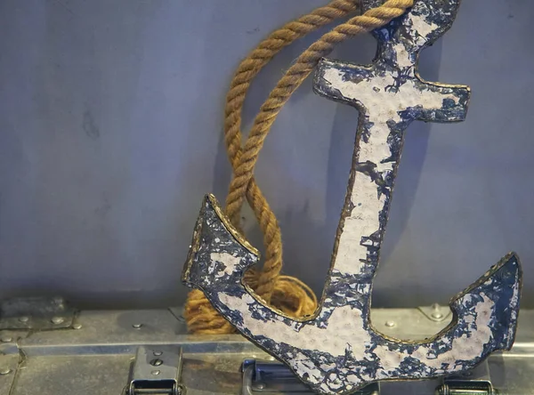 Peeling Iron Anchor Old Paint Rope — Stock Photo, Image