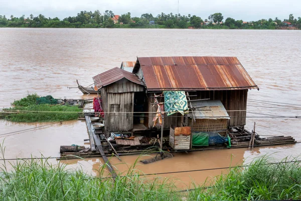 Cambodja Vietnamees Dorp Aan Oever Van Mekong — Stockfoto