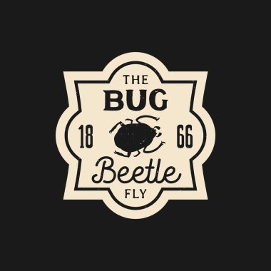 Böcekli Cadılar Bayramı iksiri şişesi etiketi. Sonbahar mayalı içki, Cadılar Bayramı partisi içeceği ya da retro grungy vektör etiketi ya da böcek etiketli etiket.