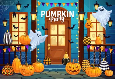 Cadılar Bayramı balkabağı partisi verandada korkunç hayalet karakterler ve yarasalarla. Cadılar Bayramı kır evi verandası hayaletli duvar kağıdı, soyulmuş balkabağı Jack o fener ve örümcek ağı.