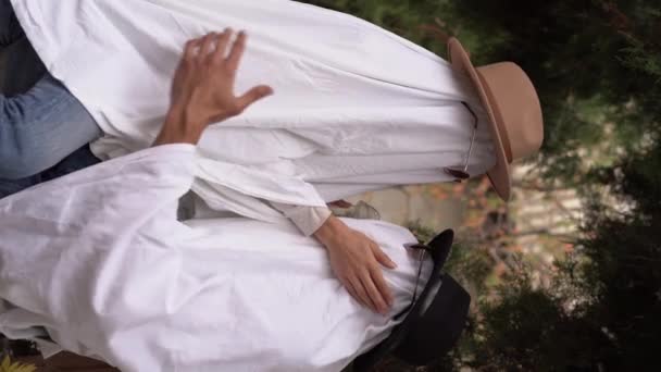 Символическое Изображение Призраков Модное Развлечение Одеваться Белые Покрывала Простыни Популярные — стоковое видео