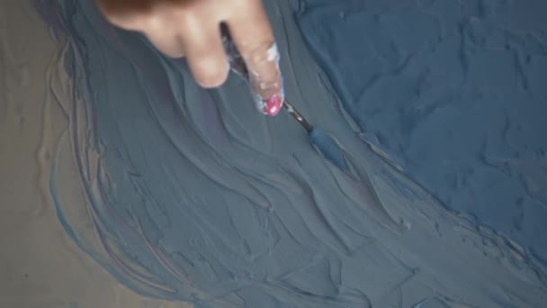 Pintura Arte Com Faca Paleta Traços Com Pasta Tinta Close — Vídeo de Stock
