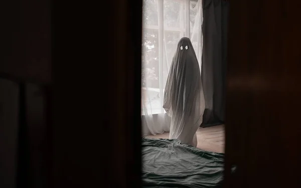 Scary White Ghost Made Sheet Abandoned House Halloween Concept Copy — Stock Photo, Image