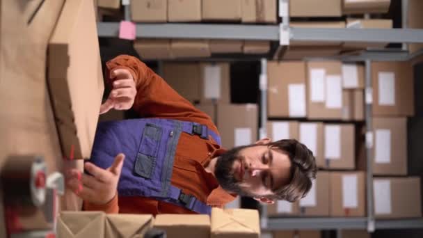 비즈니스 직장에서 피자를 행복한 노동자 비디오 — 비디오