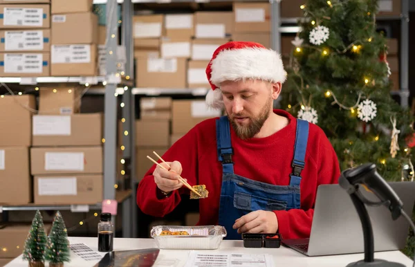 Warehouse Worker Eating Sushi Workplace Has Lunch Break Food Work — Stock Photo, Image