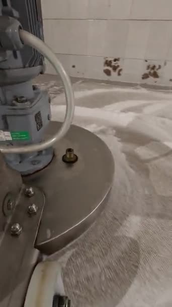 Konzept Der Automatischen Reinigung Von Teppichen Industrielle Teppichwäsche Chemische Reinigung — Stockvideo