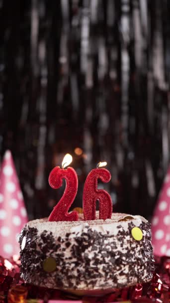 Velas Ardientes Número Torta Pastel Cumpleaños Para Los Veintiséis Años — Vídeos de Stock