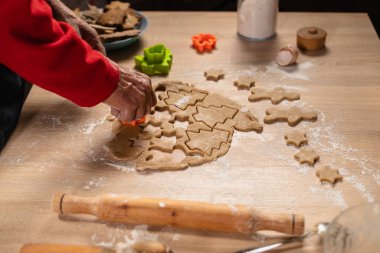 Zencefilli çörek, hamur, adam, kurabiye ve yemek hazırlama. Boşluğu kopyala