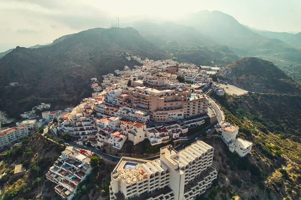 Tembakan Udara Titik Drone Tampilan Picturesque Spanyol Sisi Bukit Putih — Stok Foto