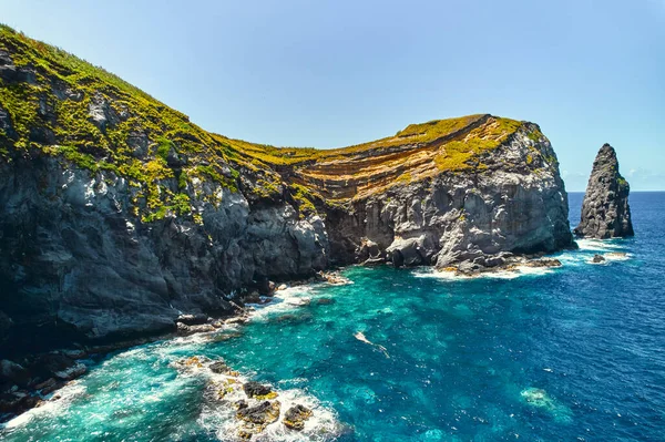 Ponta Delgada Adası Nın Kayalık Kıyı Şeridi Havadan Çekilmiş Sao — Stok fotoğraf