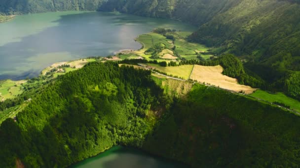Azores Sao Miguel Deki Sete Cidades Havadan Çekilmiş Resimli Cenneti — Stok video