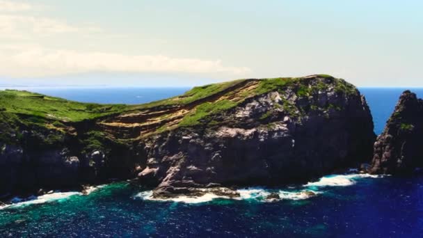 Аэросъемка Панорама Беспилотника Живописный Пейзаж Вулканические Скалистые Горы Вид Атлантический — стоковое видео