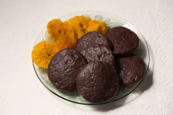 Cookies Chocolate Cinnamon Candied Pineapple Close — Stock Photo, Image