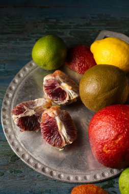 Kraliyet kırmızı portakalları, hala kırsal yaşam tarzında.