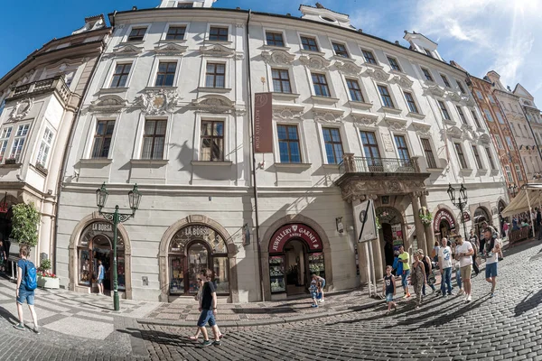 Prága Csehország 2019 Május Turisták Sétálnak Male Namesti Kis Tér — Stock Fotó