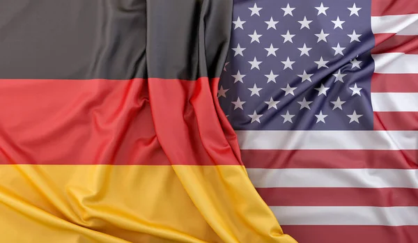 Banderas Con Volantes Alemania Estados Unidos Renderizado —  Fotos de Stock