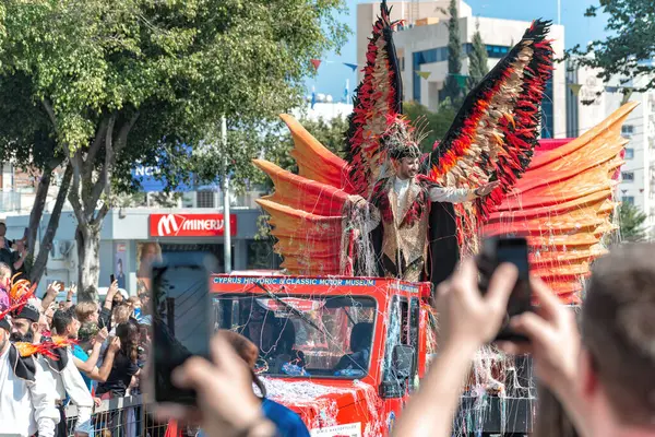 Limassol Chipre Março 2023 Rei Carnaval Saúda Desfile Fotos De Bancos De Imagens