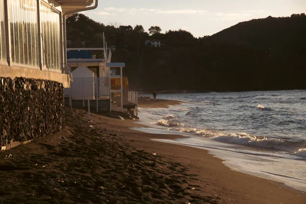 Традиционный Белый Деревянный Пляж Пляже Сираки Остров Процида Италия — стоковое фото
