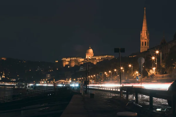 Castelo Buda Palácio Real Junto Rio Danúbio Iluminado Noite Budapeste — Fotografia de Stock