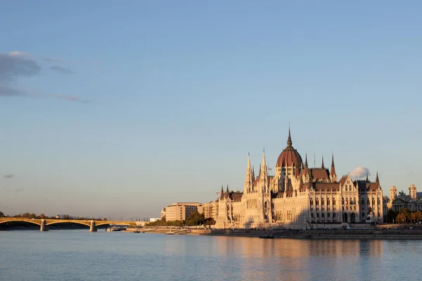 Utsikt Över Budapests Parlament Vid Solnedgången Ungern — Stockfoto