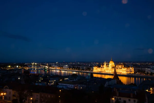 Vue Nuit Bâtiment Illuminé Parlement Hongrois Budapest — Photo