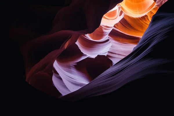 アリゾナ州アンテロープ キャニオン 抽象的な背景 旅と自然概念 — ストック写真