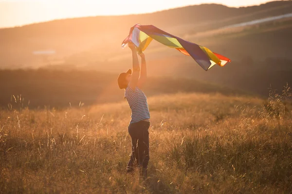 Woman Holding Gay Rainbow Flag Magic Sunset Happiness Freedom Love — 图库照片