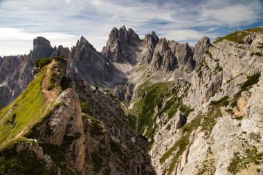 Cadini di Misurina, Sesto Dolomites, Güney Tyrol, Alto-Adige, İtalya ve Avrupa 'nın sarp tepeleri