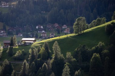 Rocca Pietore köyü yakınlarındaki güzel İtalyan dolomitleri manzarası, Dolomitler, İtalya, Avrupa