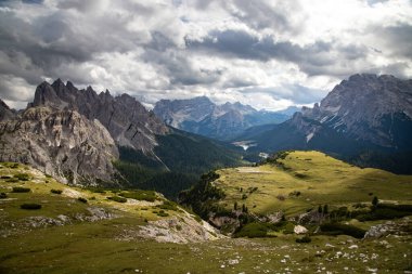 Cadini di Misurina, Sesto Dolomites, Güney Tyrol, Alto-Adige, İtalya ve Avrupa 'nın sarp tepeleri