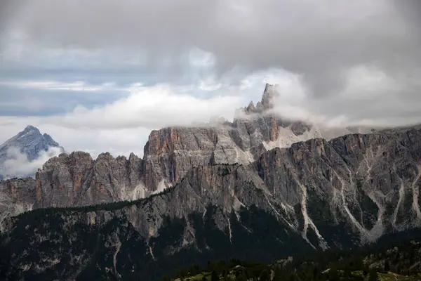 Vista Impressionante Trilha Para Refúgio Nuvolau Dolomites Tirol Sul Itália — Fotografia de Stock