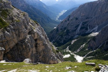 Ulusal Park Tre Cime di Lavaredo, Misurina, Dolomiti Alpleri, Güney Tyrol, İtalya, Avrupa.