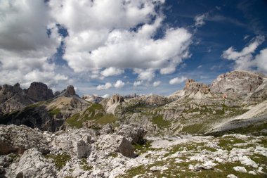 Ulusal Park Tre Cime di Lavaredo, Misurina, Dolomiti Alpleri, Güney Tyrol, İtalya, Avrupa.